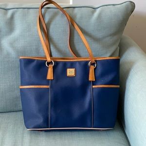 Dooney & Bourke tote bag